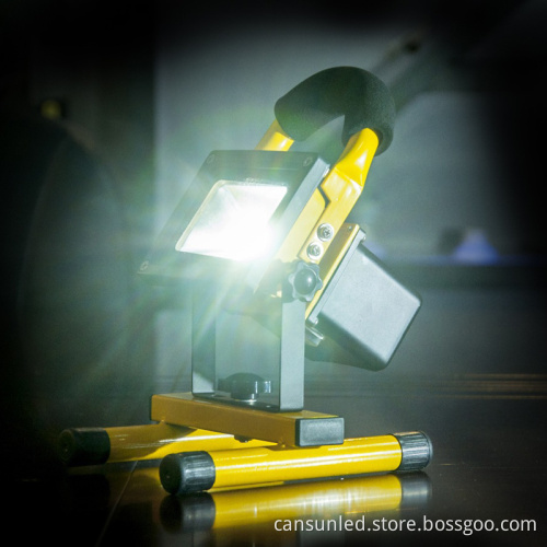 High Brightness IP65 Rechargeable LED Flood Lights - Working Time Over 5 Hours